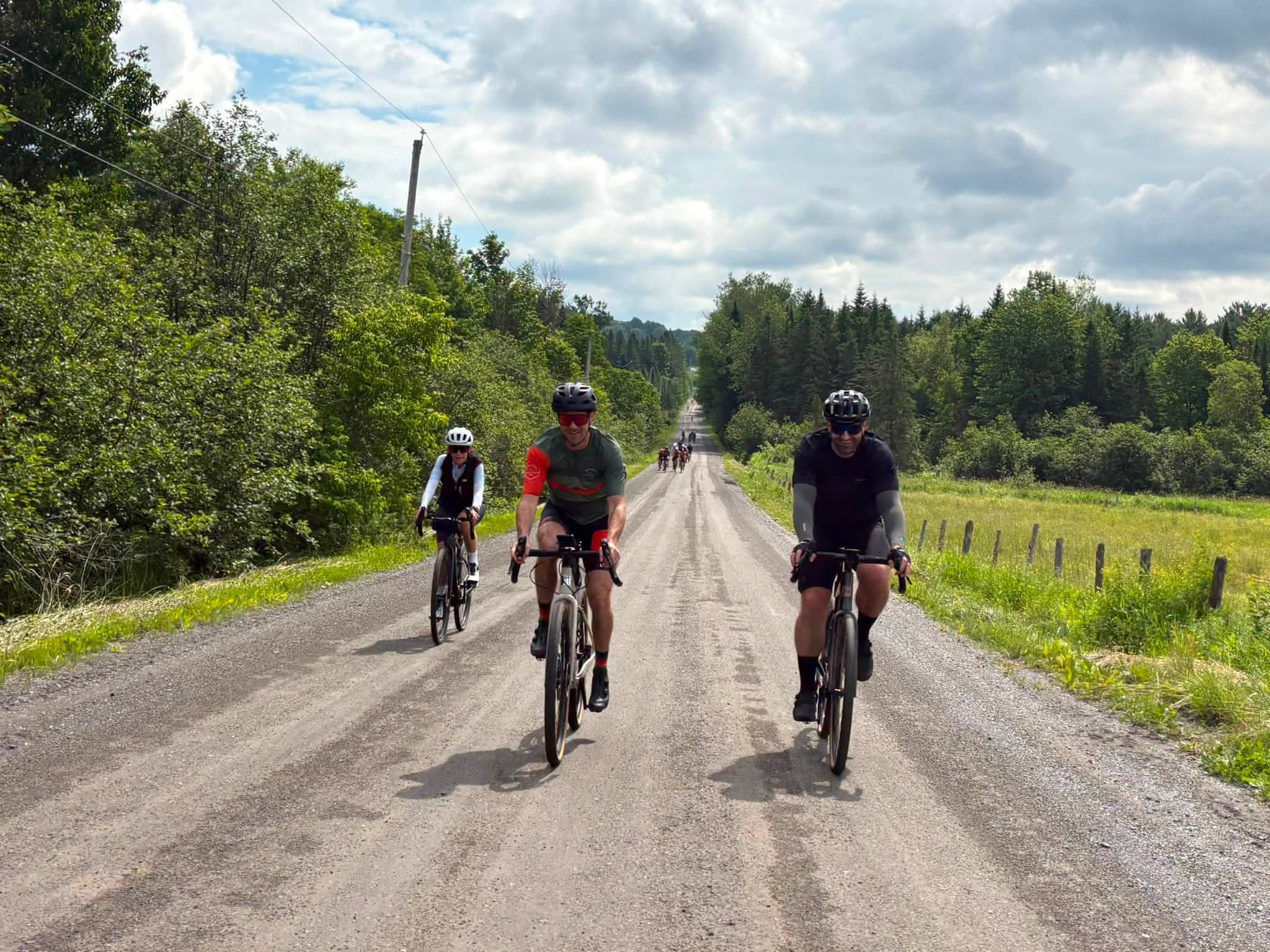 Photo de la sortie Fête Nationale du Québec. 74KM / 12300MD+