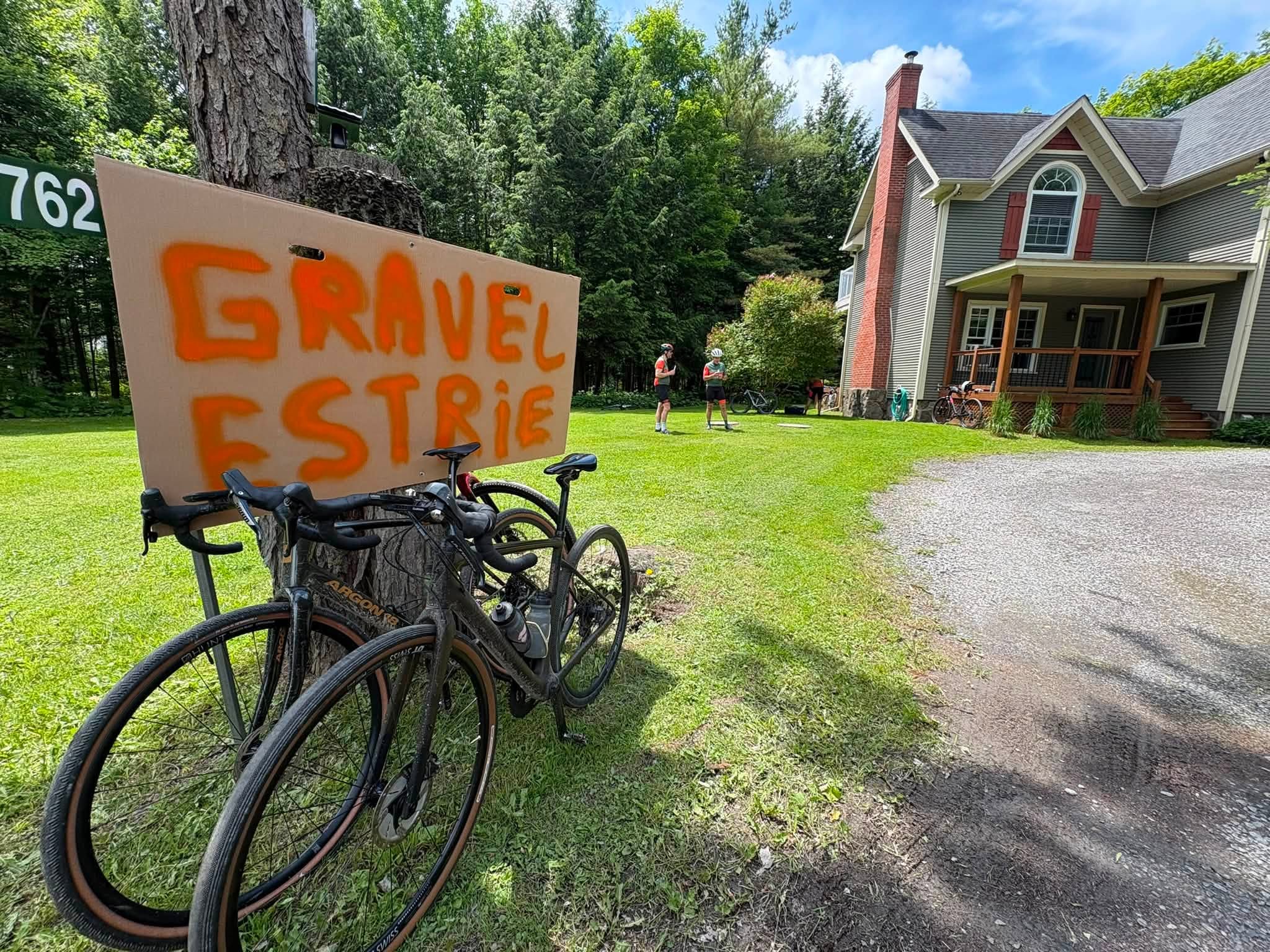 Photo de la sortie Fête Nationale du Québec. 74KM / 12300MD+